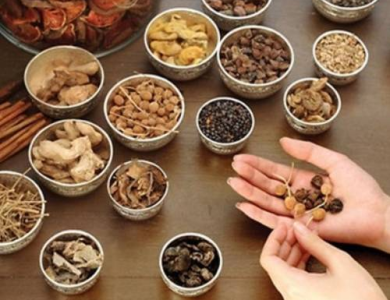 Thuốc ho thảo dược: Giải pháp an toàn, hiệu quả cho sức khỏe hô hấp